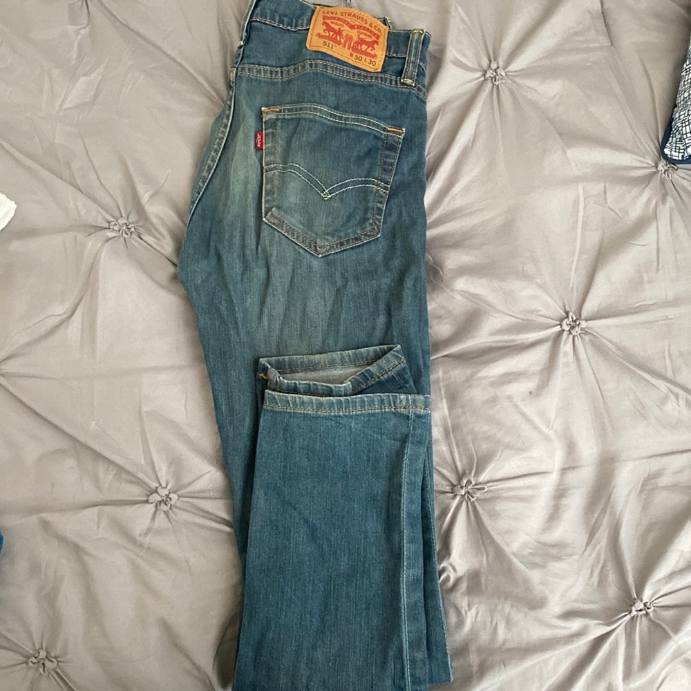 🔥LEVIS SKINNY JEANS 30x30🔥
